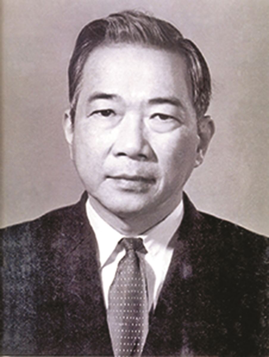 Hình tượng Đảng quang vinh trong thơ Tố Hữu