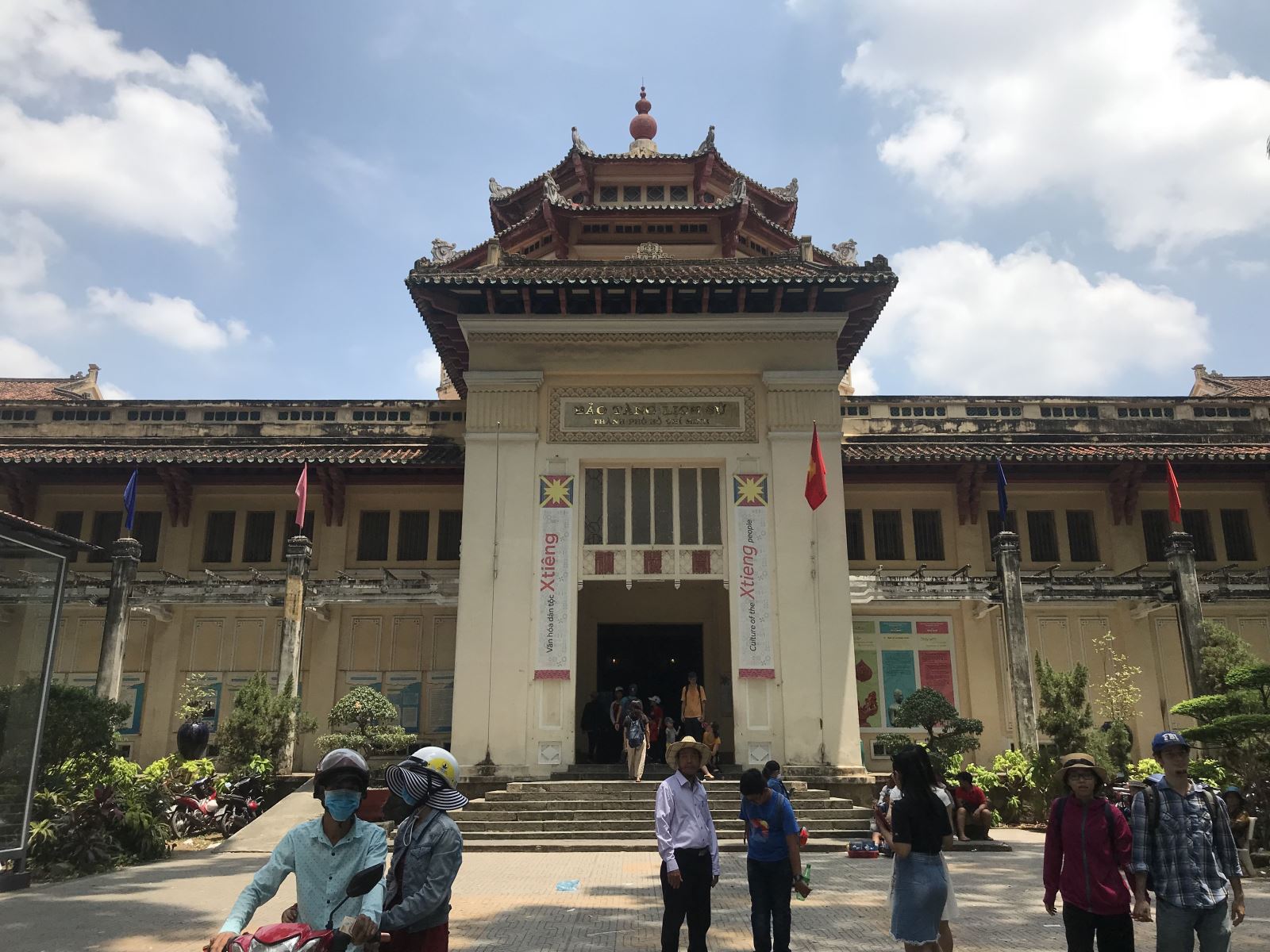 Nghệ thuật trang trí trên kiến trúc Đông Dương ở Sài Gòn xưa
