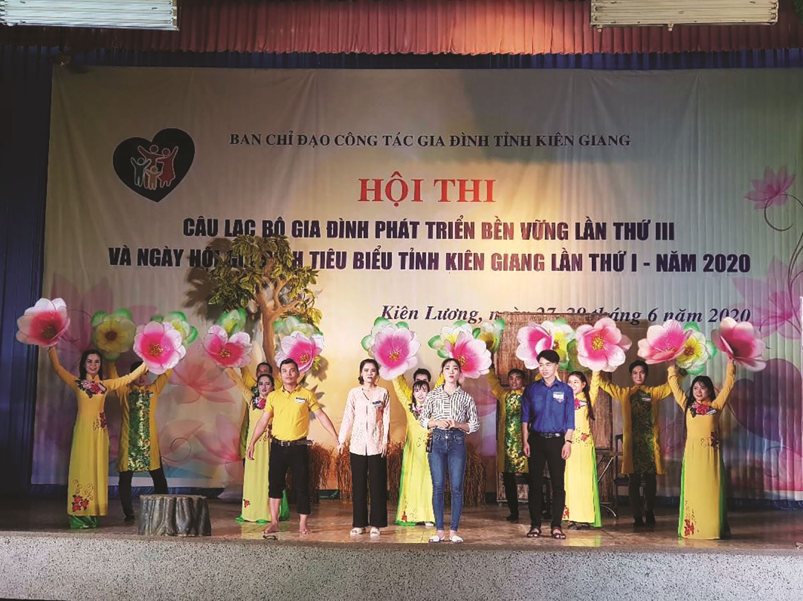 KIÊN GIANG: Tổ chức Ngày hội Gia đình tiêu biểu lần thứ II - năm 2021