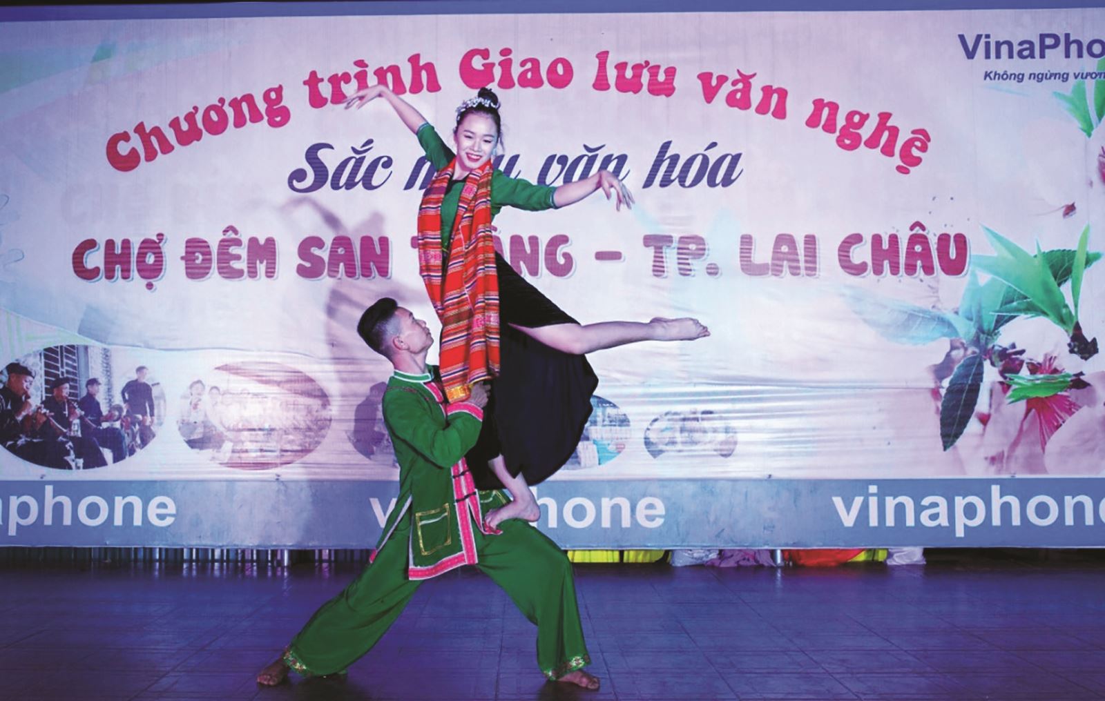 Gìn giữ, phát huy bản sắc văn hóa gắn với xây dựng nếp sống văn minh đô thị