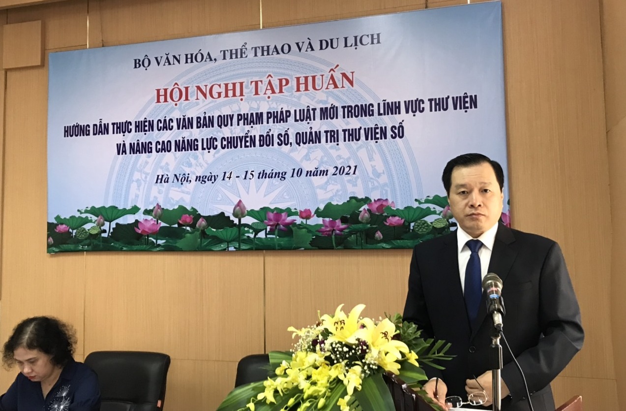 Hội nghị tập huấn “Nâng cao năng lực chuyển đổi số và quản trị thư viện số”
