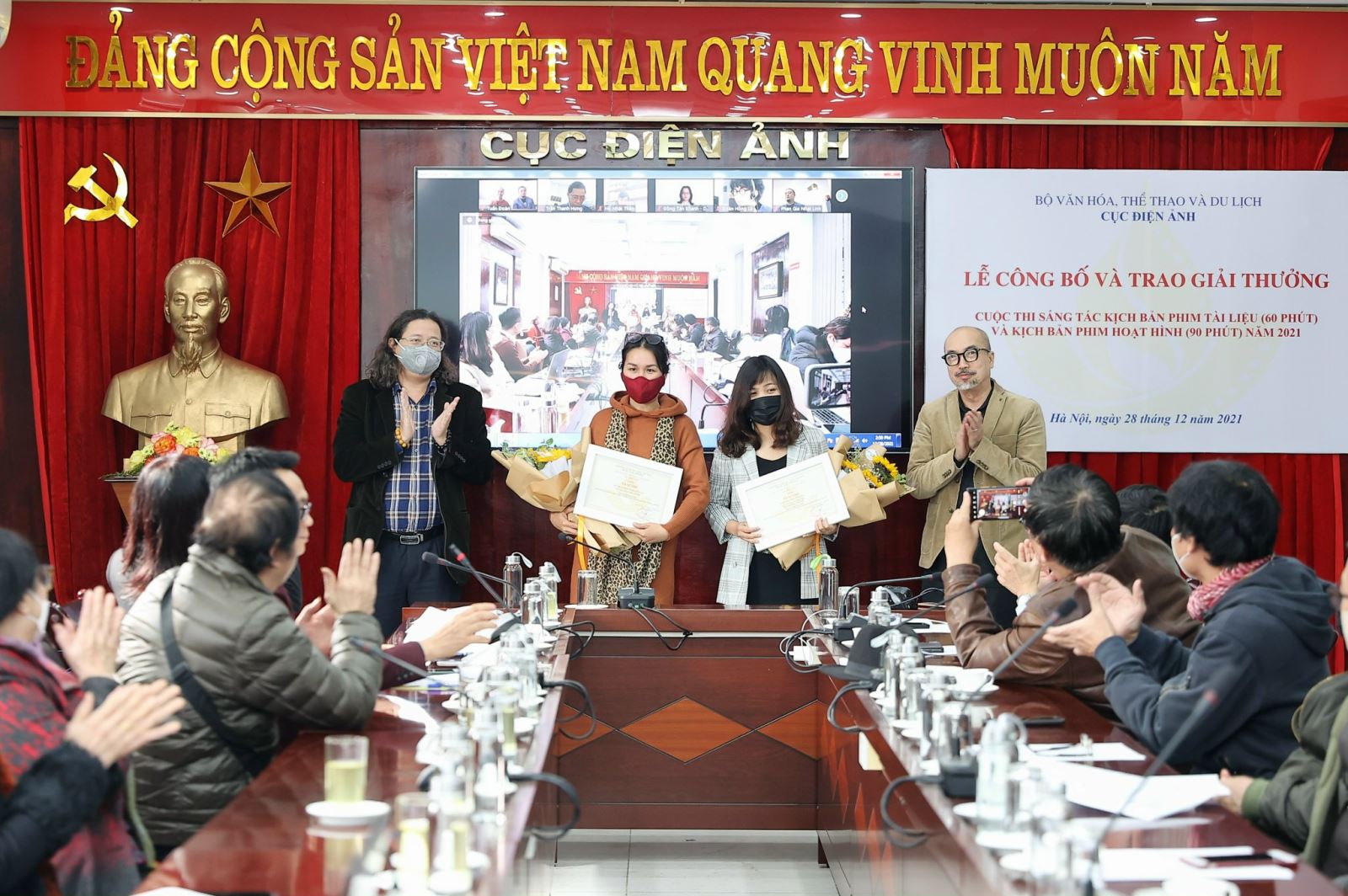 Trao giải thưởng Cuộc thi “Sáng tác kịch bản phim Tài liệu và kịch bản phim Hoạt hình năm 2021”