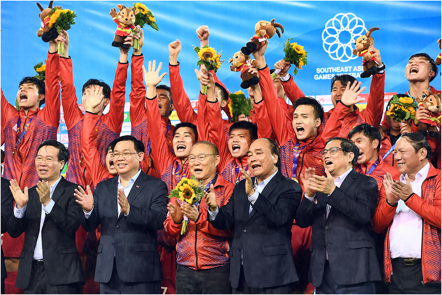 SEA Games 31:  HCV của đội bóng đá nam U23 Việt Nam khép lại một kỳ đại hội thể thao thành công mỹ mãn 