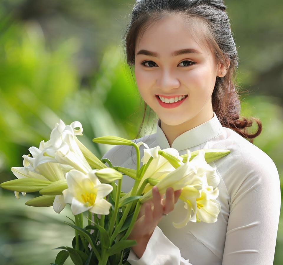 Thương một sắc hoa loa kèn