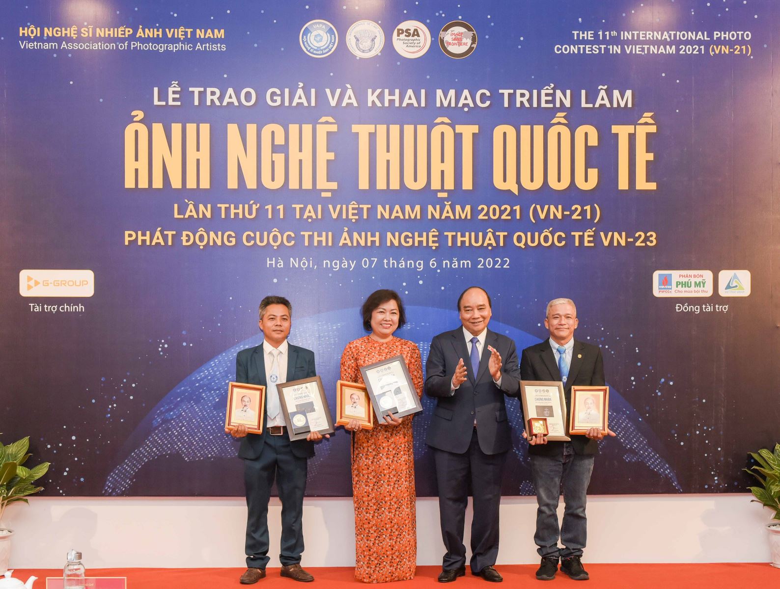 Lễ trao giải và Khai mạc Triển lãm Ảnh nghệ thuật Quốc tế lần thứ 11 tại Việt Nam