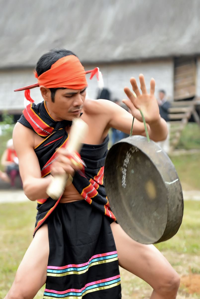 Phát huy nguồn lực di sản văn hóa trong phát triển công nghiệp văn hóa ở Việt Nam