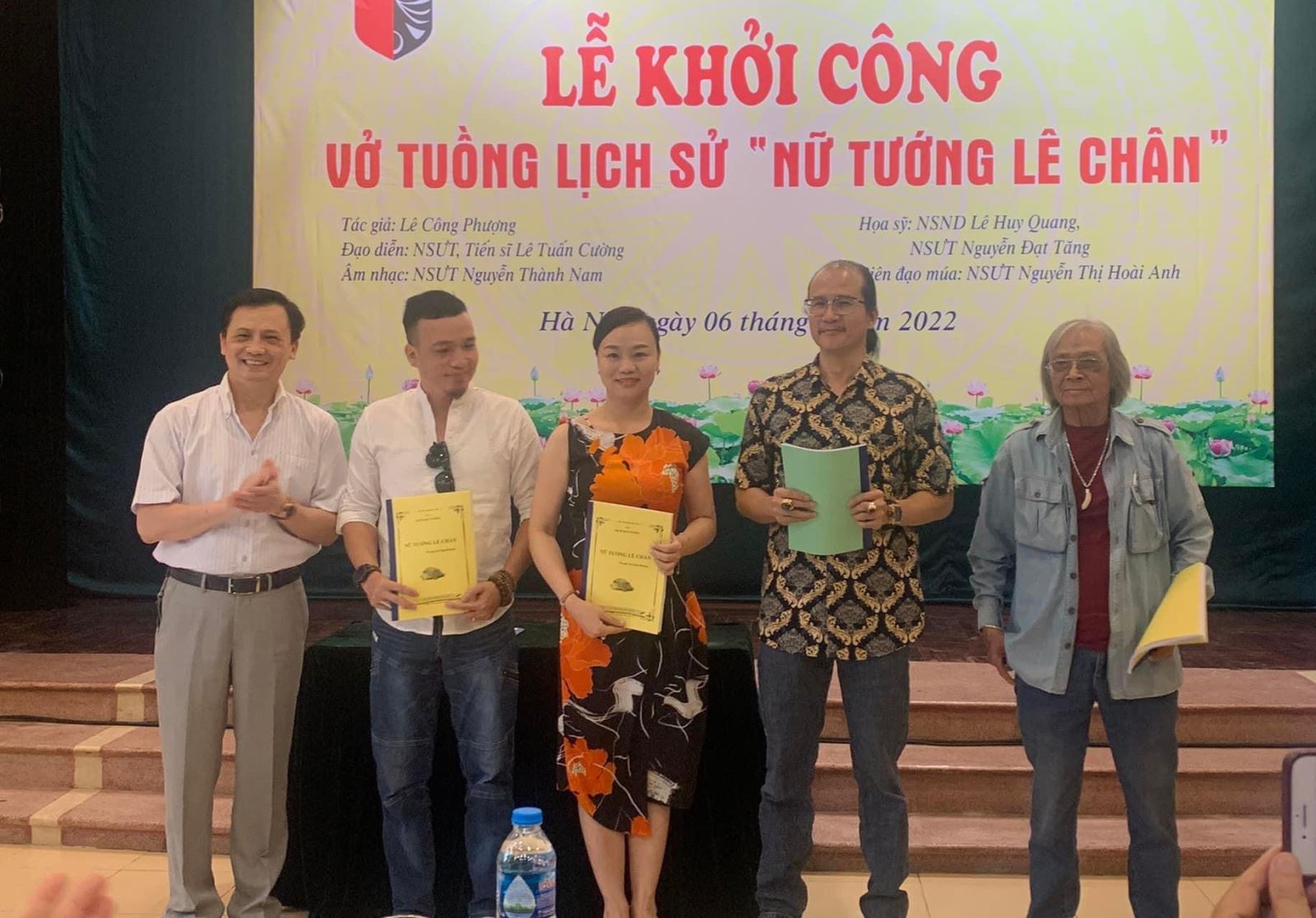 Khởi công dàn dựng vở Tuồng “Nữ tướng Lê Chân”