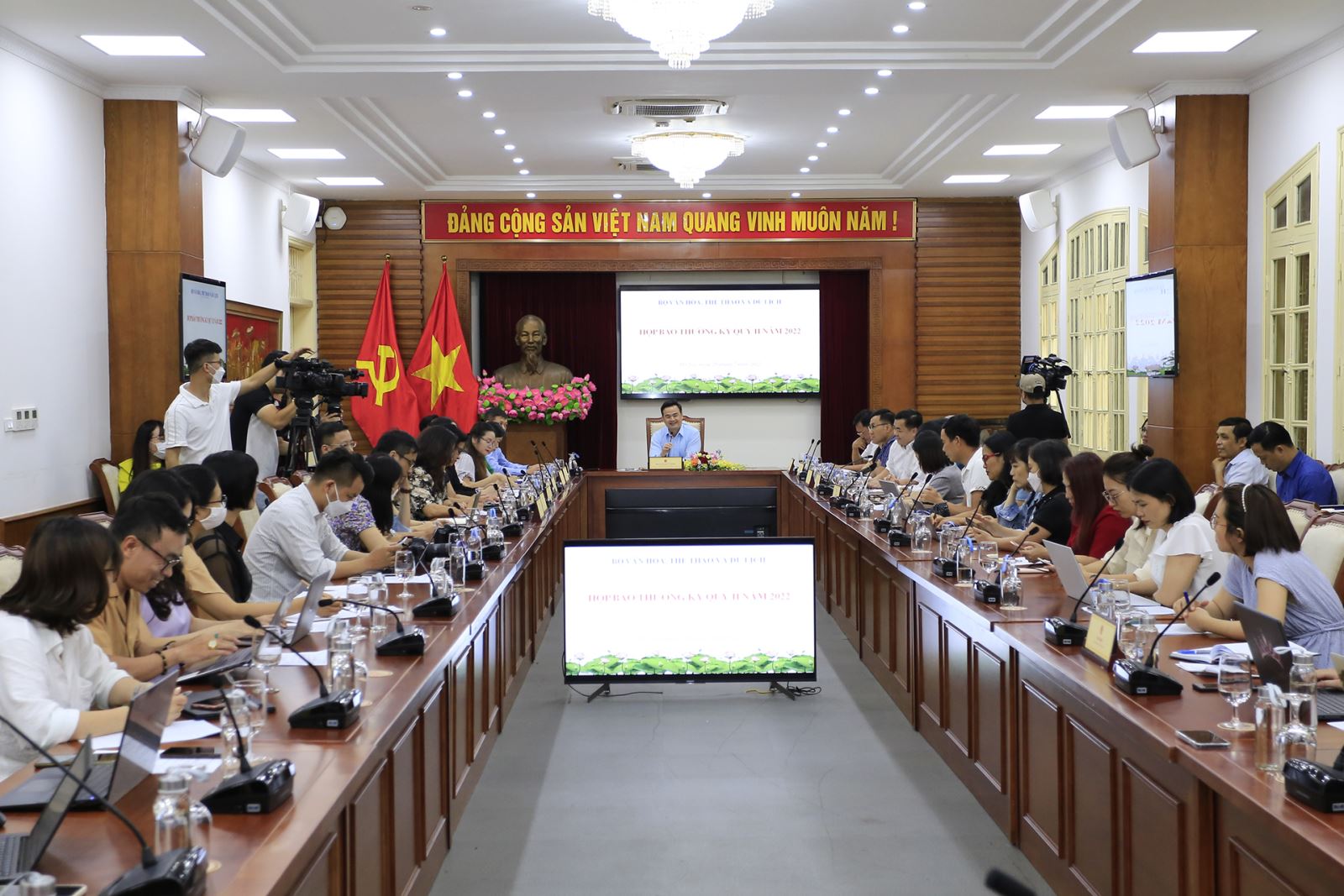 Bộ VHTTDL họp báo: Thông tin những vấn đề nóng, được dư luận quan tâm