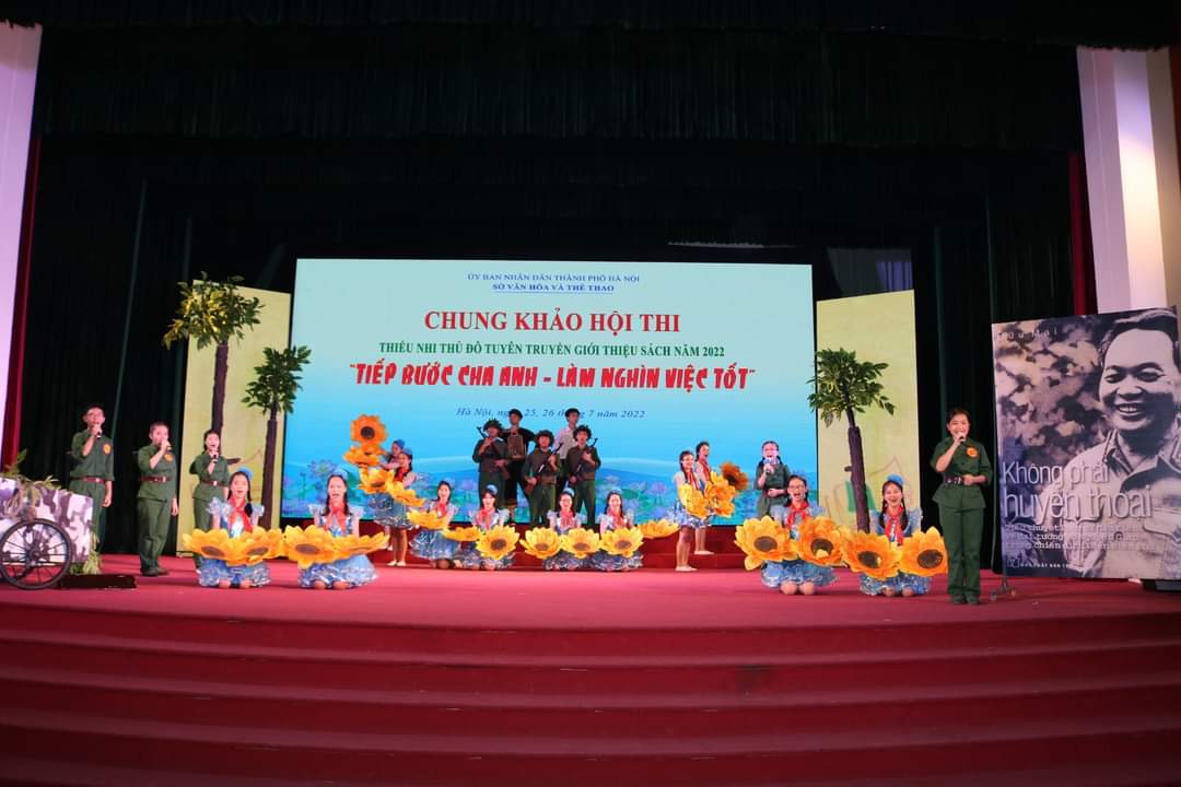 Chung khảo Hội thi thiếu nhi Thủ đô tuyên truyền giới thiệu sách năm 2022