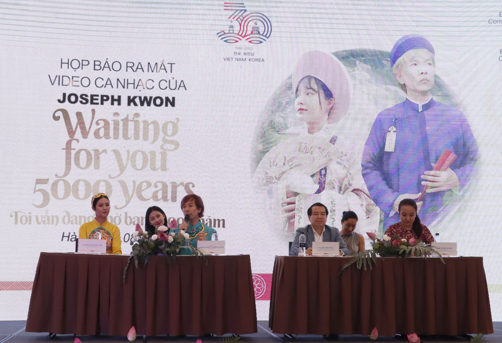 Hình ảnh Việt Nam tươi đẹp trong MV của ca sĩ Hàn Quốc Joseph Kwon