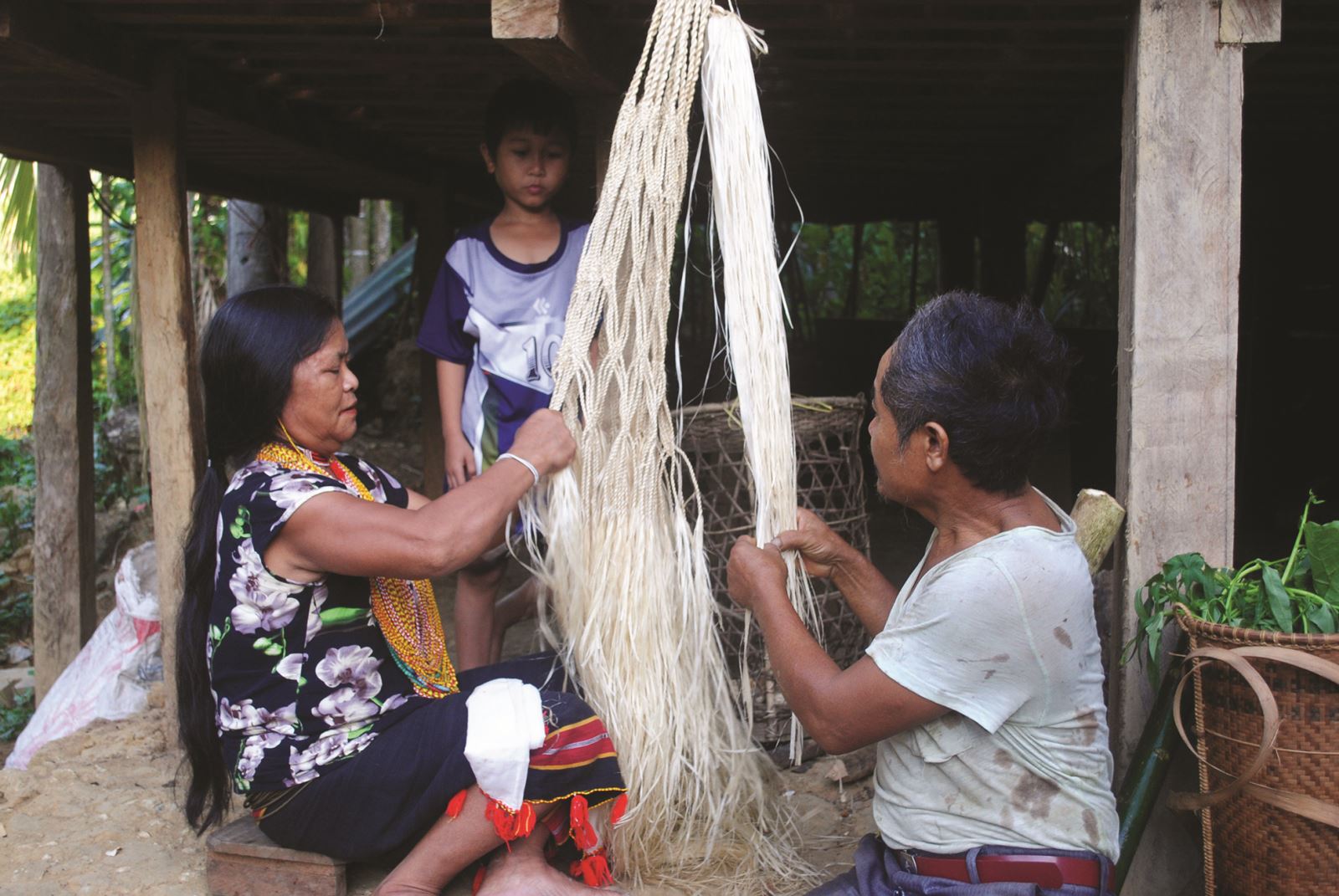 Người giữ mạch nguồn văn hóa Ca Dong 