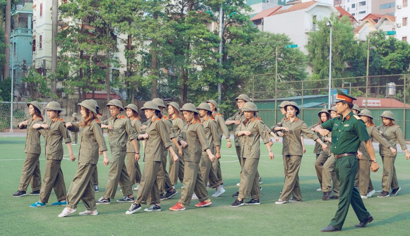 Một số biện pháp nâng cao ý thức chính trị của sinh viên Việt Nam hiện nay