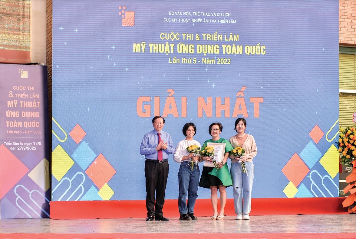 Cuộc thi và Triển lãm Mỹ thuật Ứng dụng Toàn quốc 2022: Nhiều ý tưởng độc đáo, khai thác yếu tố truyền thống