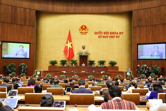  Khai mạc Kỳ họp thứ 4, Quốc hội khóa XV: Bảo đảm gắn kết hài hòa giữa phát triển kinh tế với văn hóa, xã hội