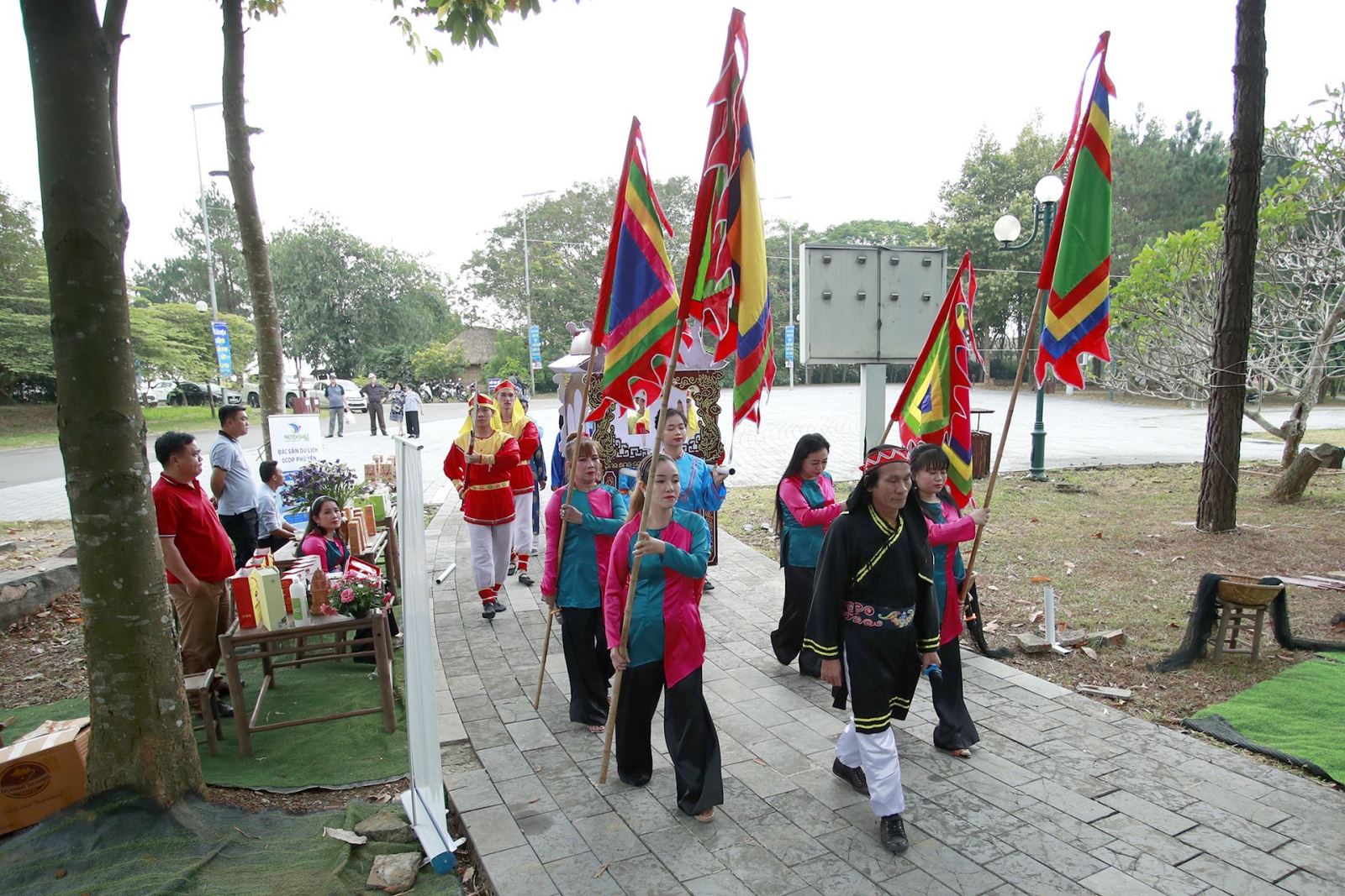 Tái hiện Lễ hội cầu ngư tỉnh Phú Yên và giới thiệu di sản văn hóa phi vật thể quốc gia nghệ thuật Bài chòi