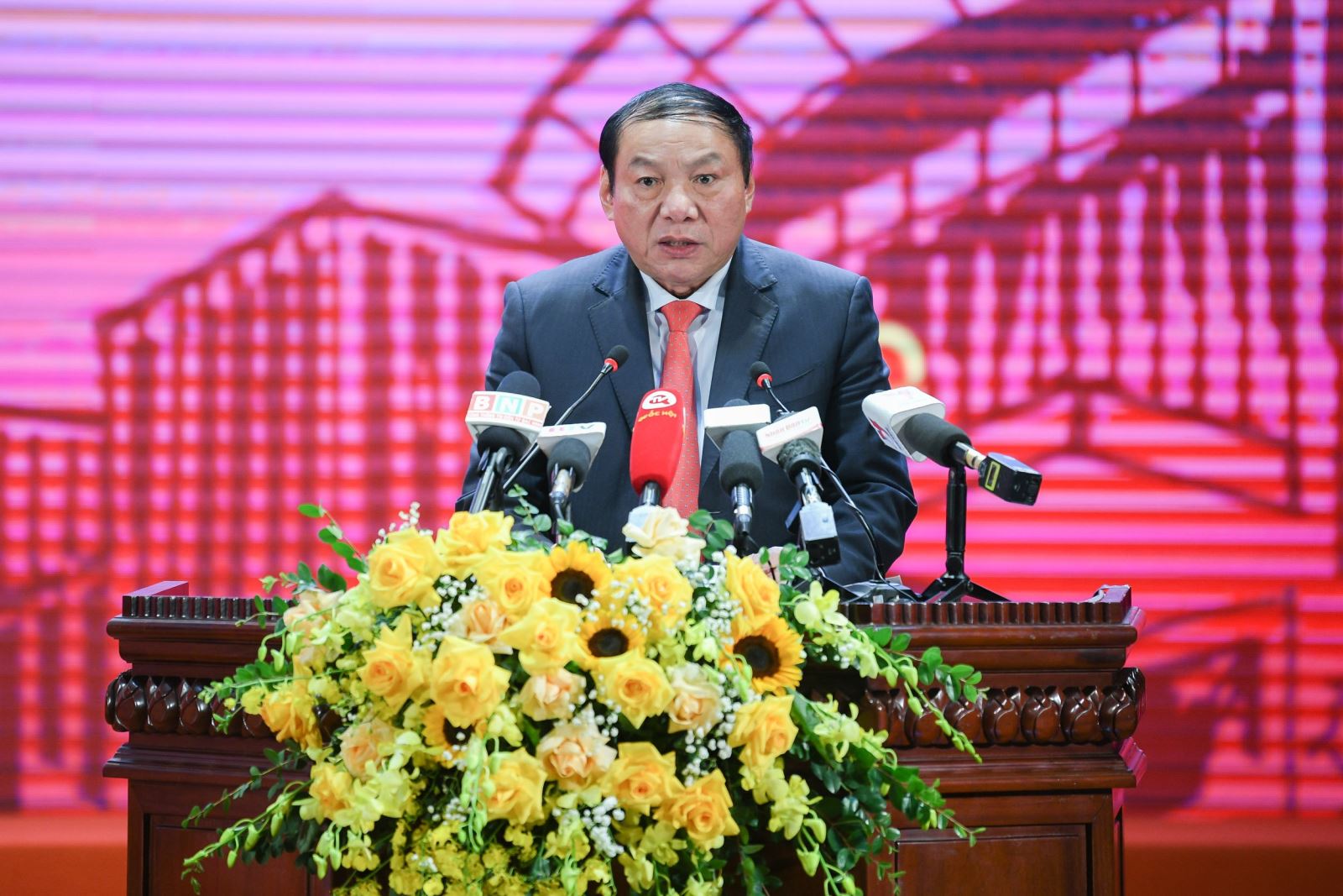 Bộ trưởng Bộ VHTTDL Nguyễn Văn Hùng: Đầu tư cho văn hóa chính là đầu tư cho sự phát triển bền vững