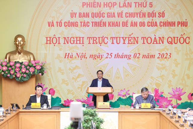 Chuyển đổi số: Phải có tư duy đột phá, đi tắt đón đầu