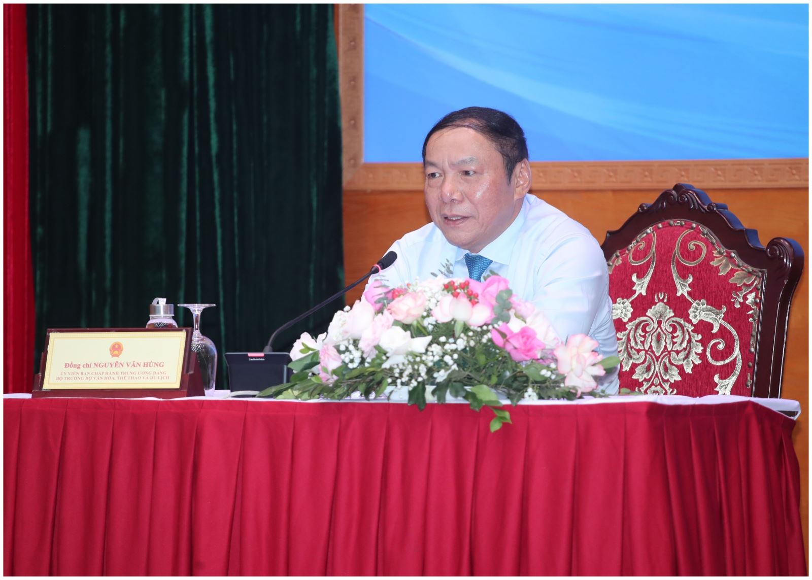 Bộ trưởng Nguyễn Văn Hùng đối thoại với thanh niên: Phát huy sức trẻ, sáng tạo, quyết liệt hành động