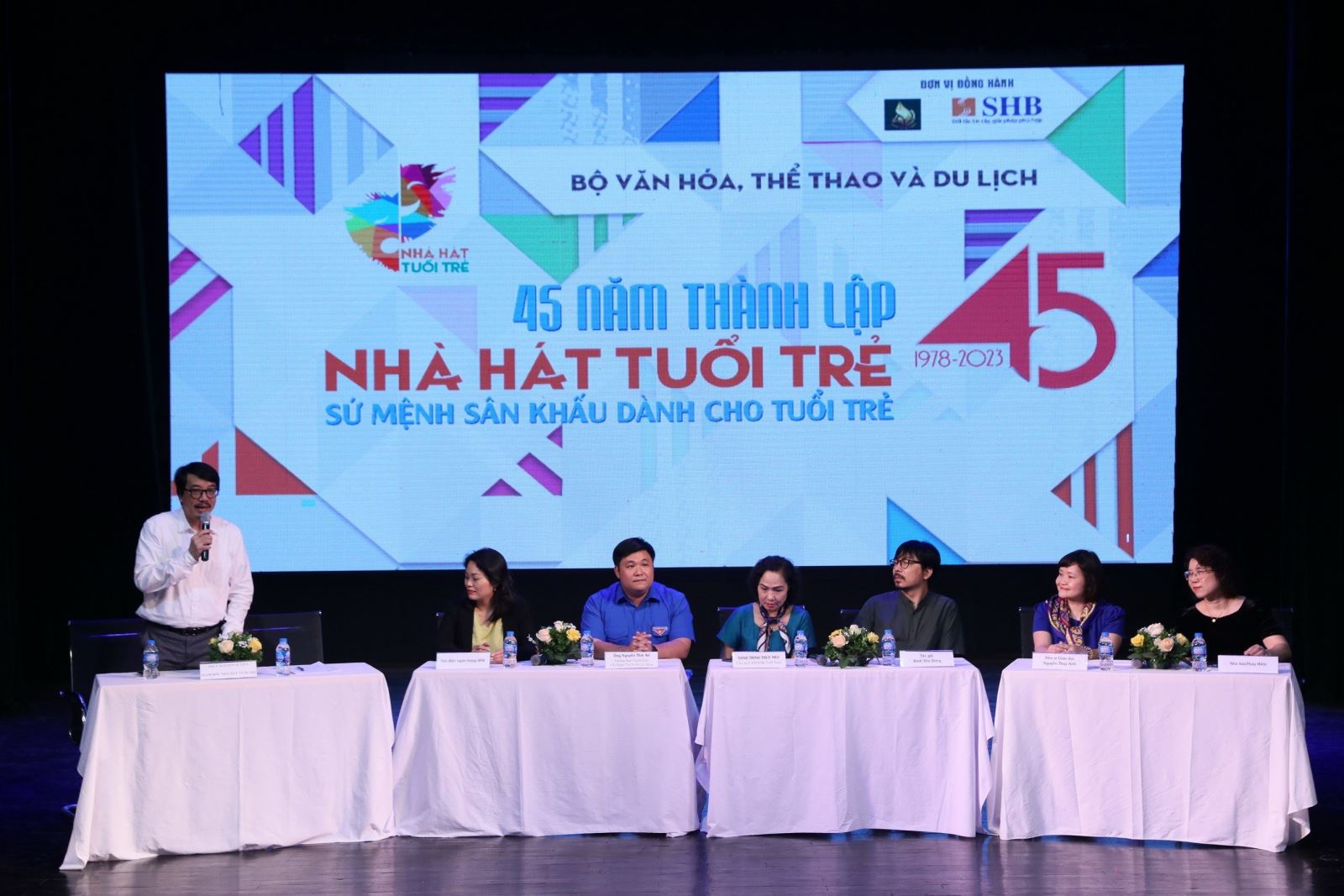 45 năm sân khấu Nhà hát Tuổi trẻ: giới thiệu chuỗi chương trình đặc sắc