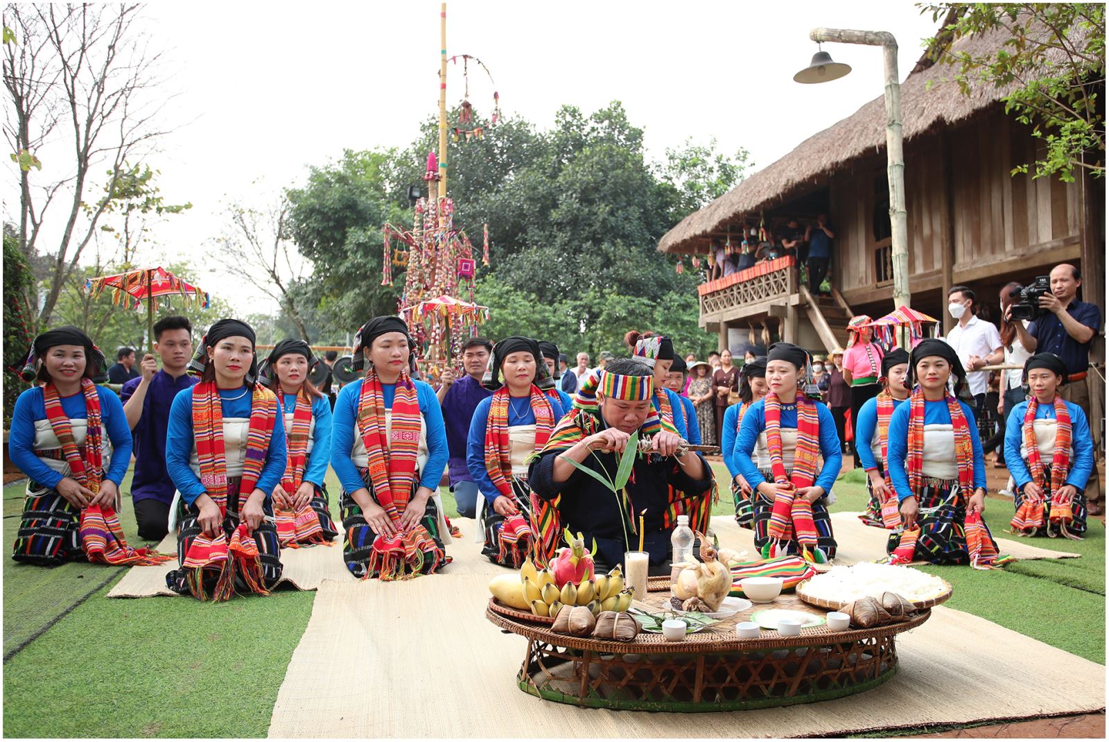 Tái hiện Lễ hội Chá Mùn của người Thái tỉnh Thanh Hóa tại Làng Văn hóa - Du lịch các dân tộc Việt Nam