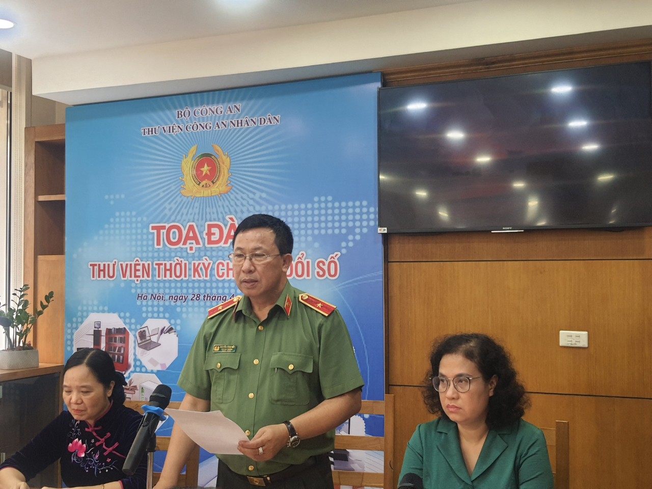 Tọa đàm “Thư viện thời kỳ chuyển đổi số”