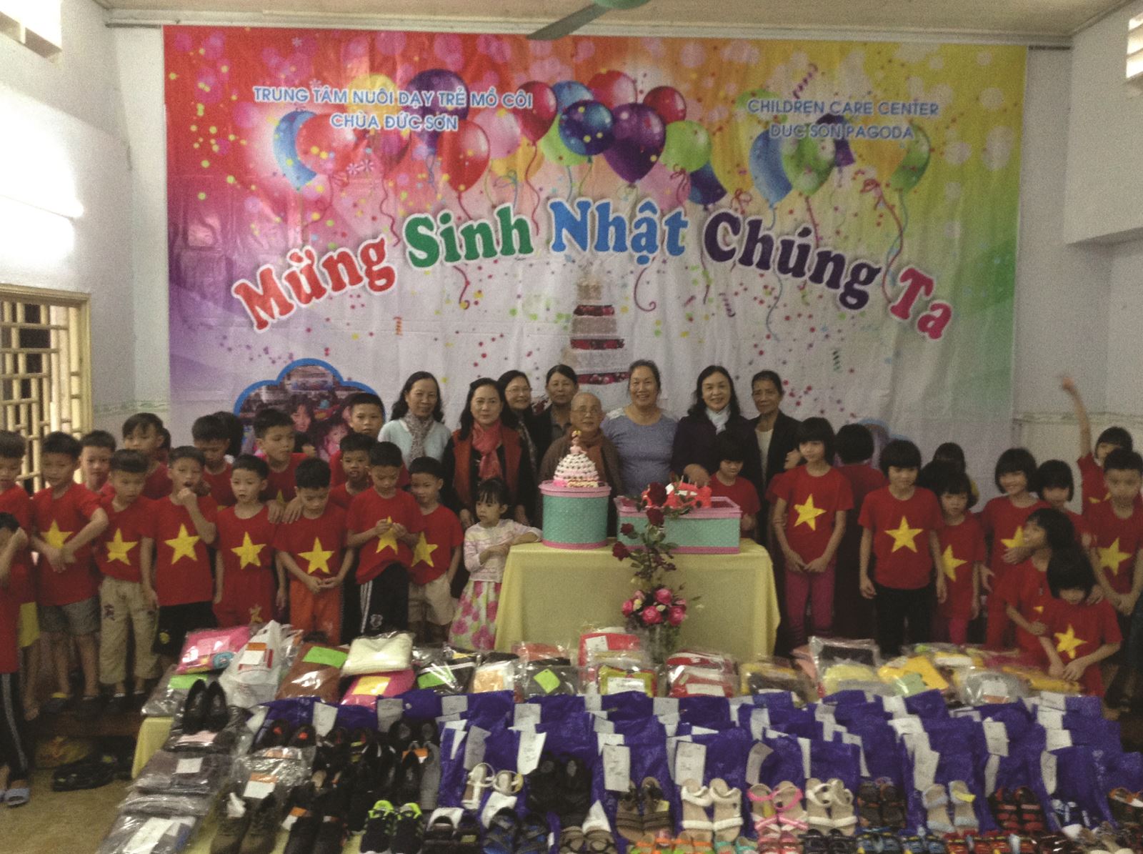 Nghĩa cử cao đẹp của nhóm giáo viên  nội trú ở chùa Đức Sơn - Huế