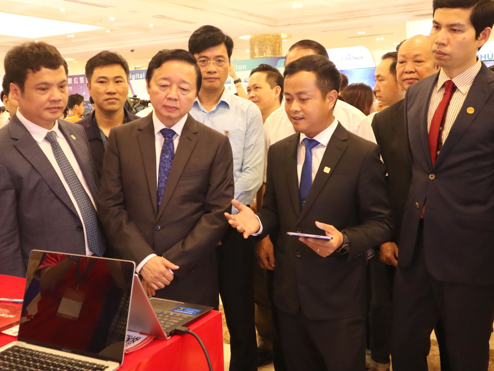 Diễn đàn cấp cao Chuyển đổi số Việt Nam - châu Á 2023: Chuyển đổi xanh, chuyển đổi số là xu thế tất yếu