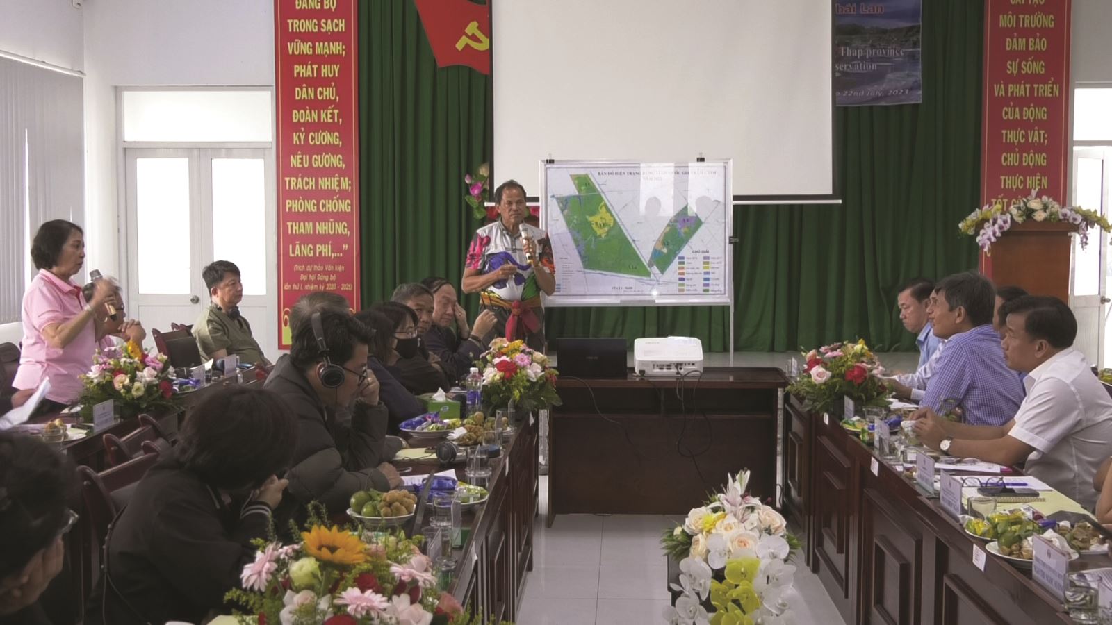 Đồng Tháp: Hội nghị thảo luận hợp tác bảo tồn Sếu đầu đỏ