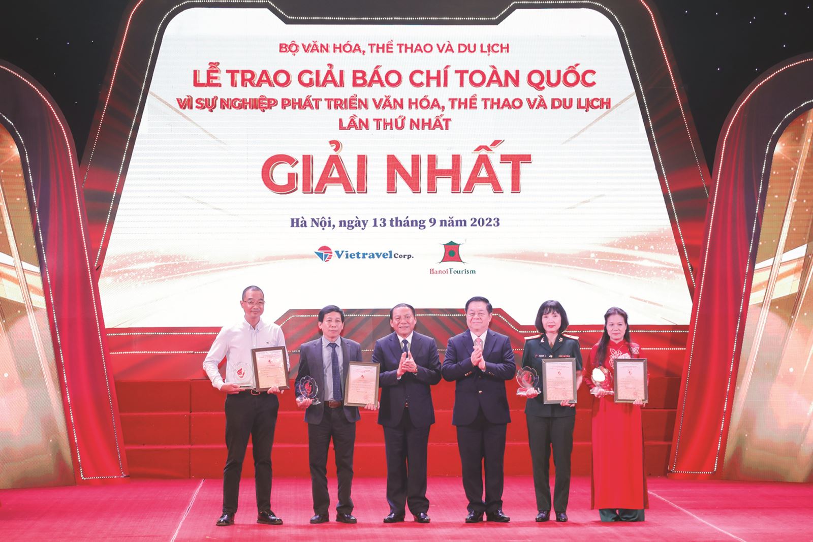 Sức hút của giải báo chí Vì sự nghiệp phát triển Văn hóa, Thể thao và Du lịch lần thứ Nhất 