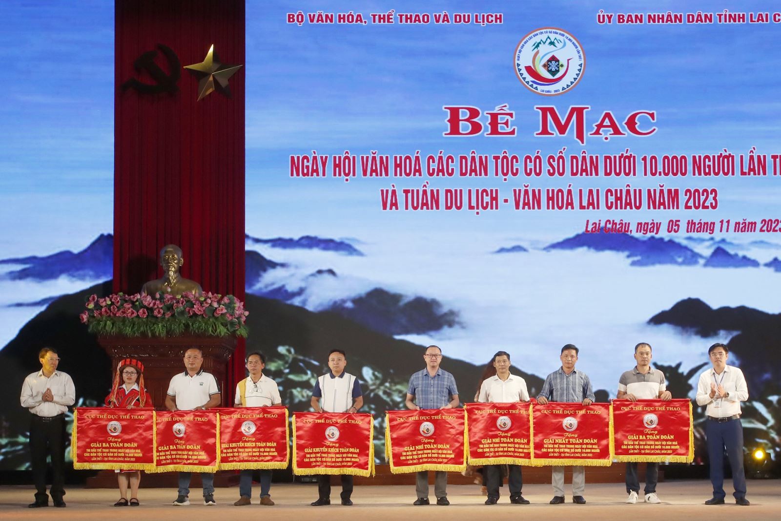 Bế mạc Ngày hội văn hóa các dân tộc có số dân dưới 10.000 người