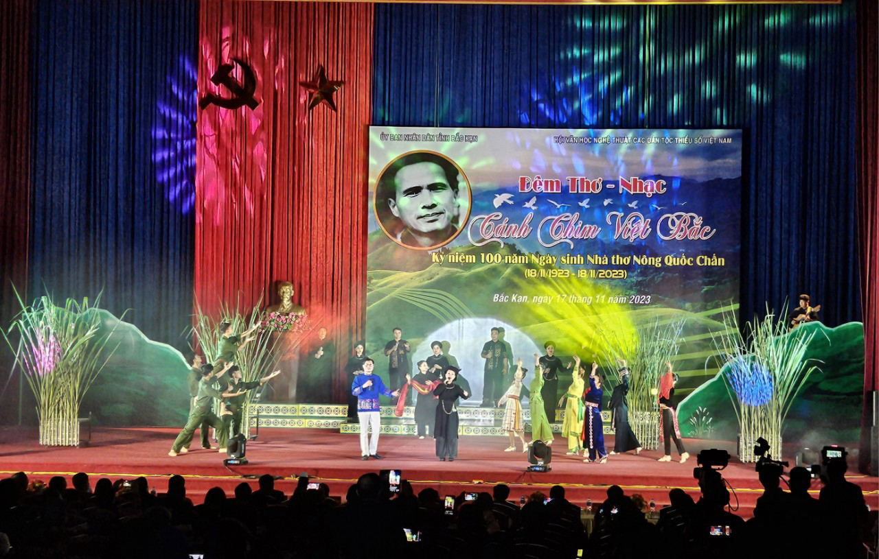 Nhà thơ Nông Quốc Chấn - cánh chim đầu đàn trong nền văn học nghệ thuật của các dân tộc thiểu số Việt Nam
