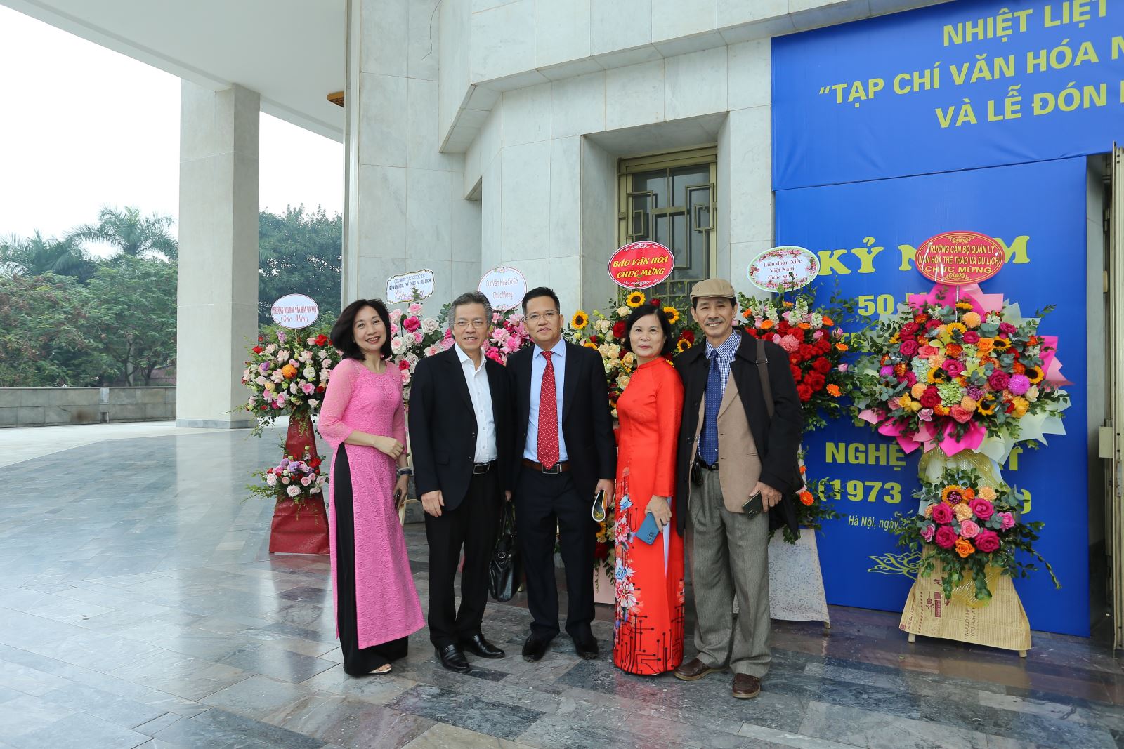 Chặng đường nửa thế kỷ Tạp chí Văn hóa Nghệ thuật (mấy suy nghĩ từ một cộng tác viên cao tuổi)