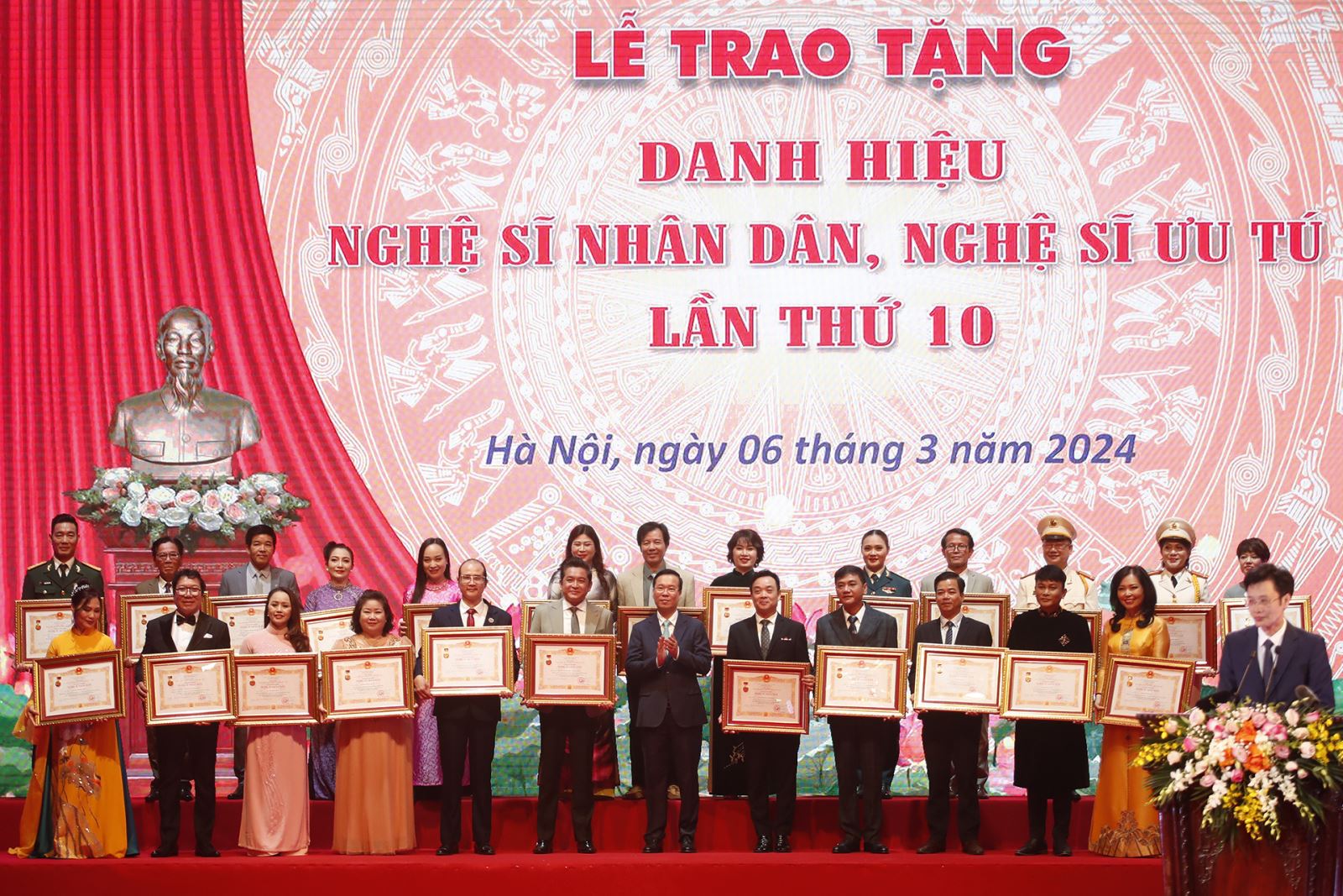 Chủ tịch nước Võ Văn Thưởng: Các nghệ sĩ nhân dân, nghệ sĩ ưu tú thực sự là “vốn quý của đất nước”