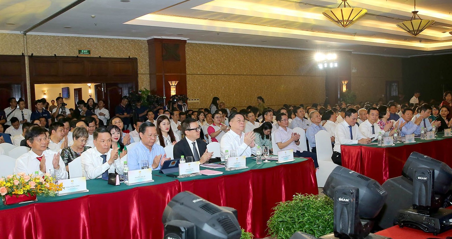 Diễn đàn báo chí  tại Hội Báo toàn quốc 2024: Bàn thảo những vấn đề bức thiết của giới báo chí