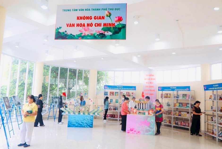 Tổ chức lại hoạt động của hệ thống trung tâm văn hóa ở Thành phố Hồ Chí Minh - Thời cơ và thách thức