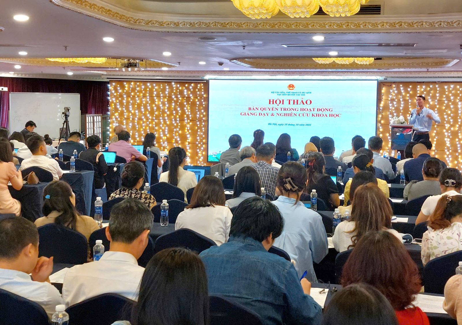Bàn thảo về bản quyền trong hoạt động giảng dạy và nghiên cứu khoa học