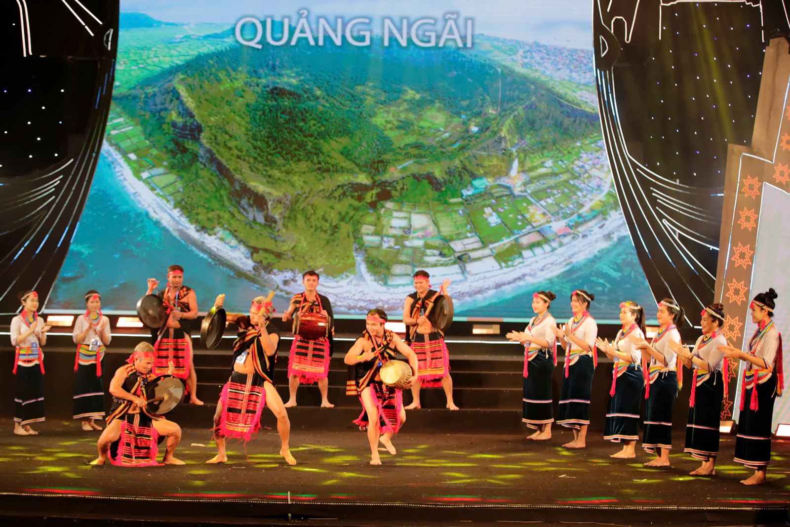 Ngày hội Văn hóa các dân tộc Việt Nam tại Quảng Trị năm 2024: Hội tụ văn hóa đa sắc màu