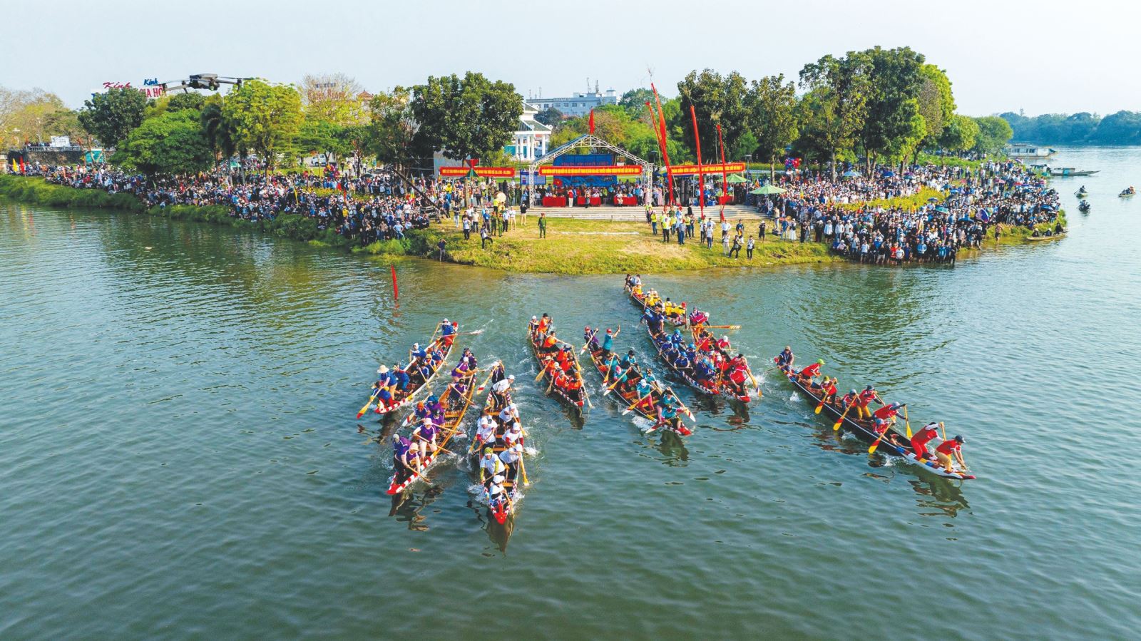 Phát huy nguồn lực từ các lễ hội truyền thống trong phát triển du lịch cộng đồng tại các địa phương