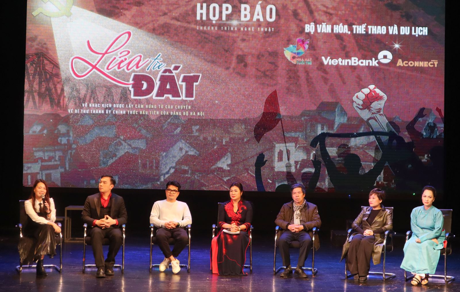 “Lửa từ đất”- sự hợp tác của một ê-kíp sáng tạo, đầy nhiệt huyết 