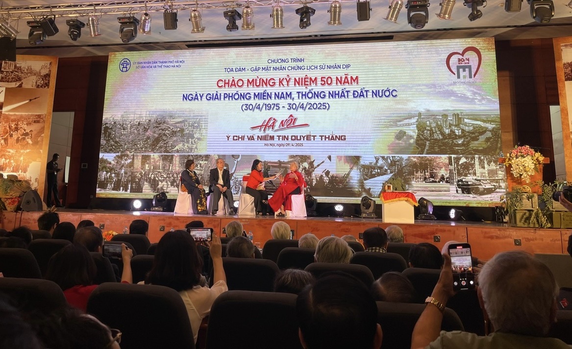 Tọa đàm “Hà Nội - Ý chí và niềm tin quyết thắng”: Ôn lại những ký ức hào hùng