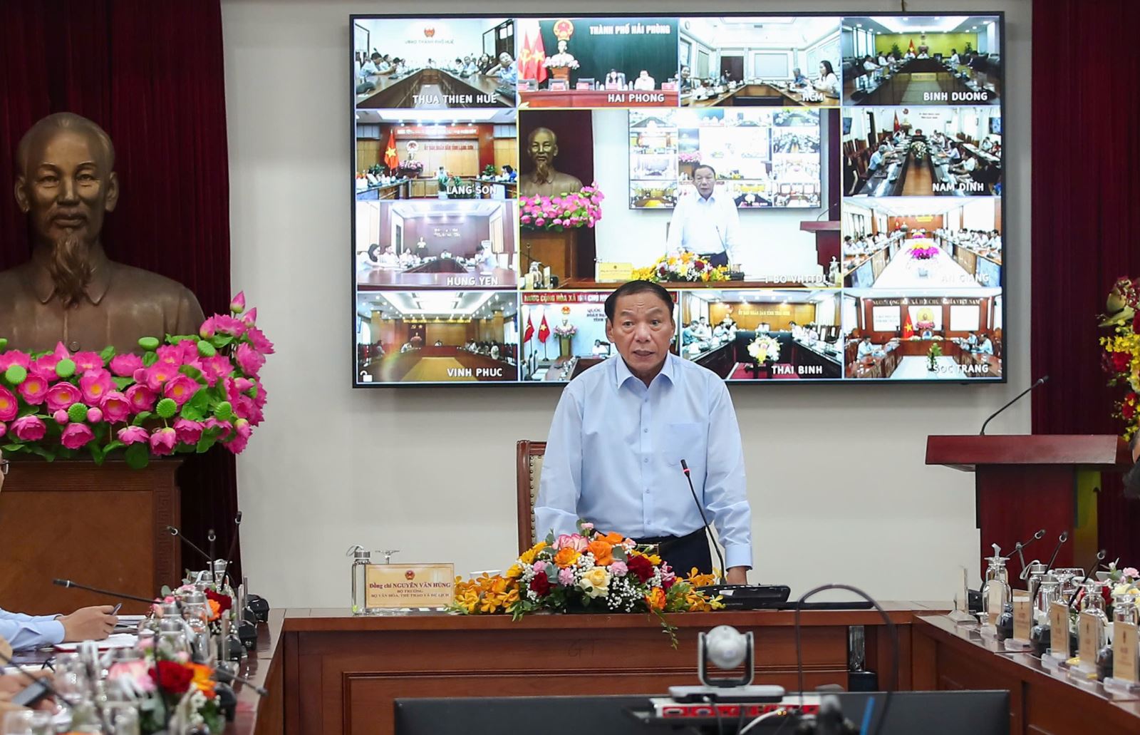 Đẩy mạnh hội nhập quốc tế về văn hóa