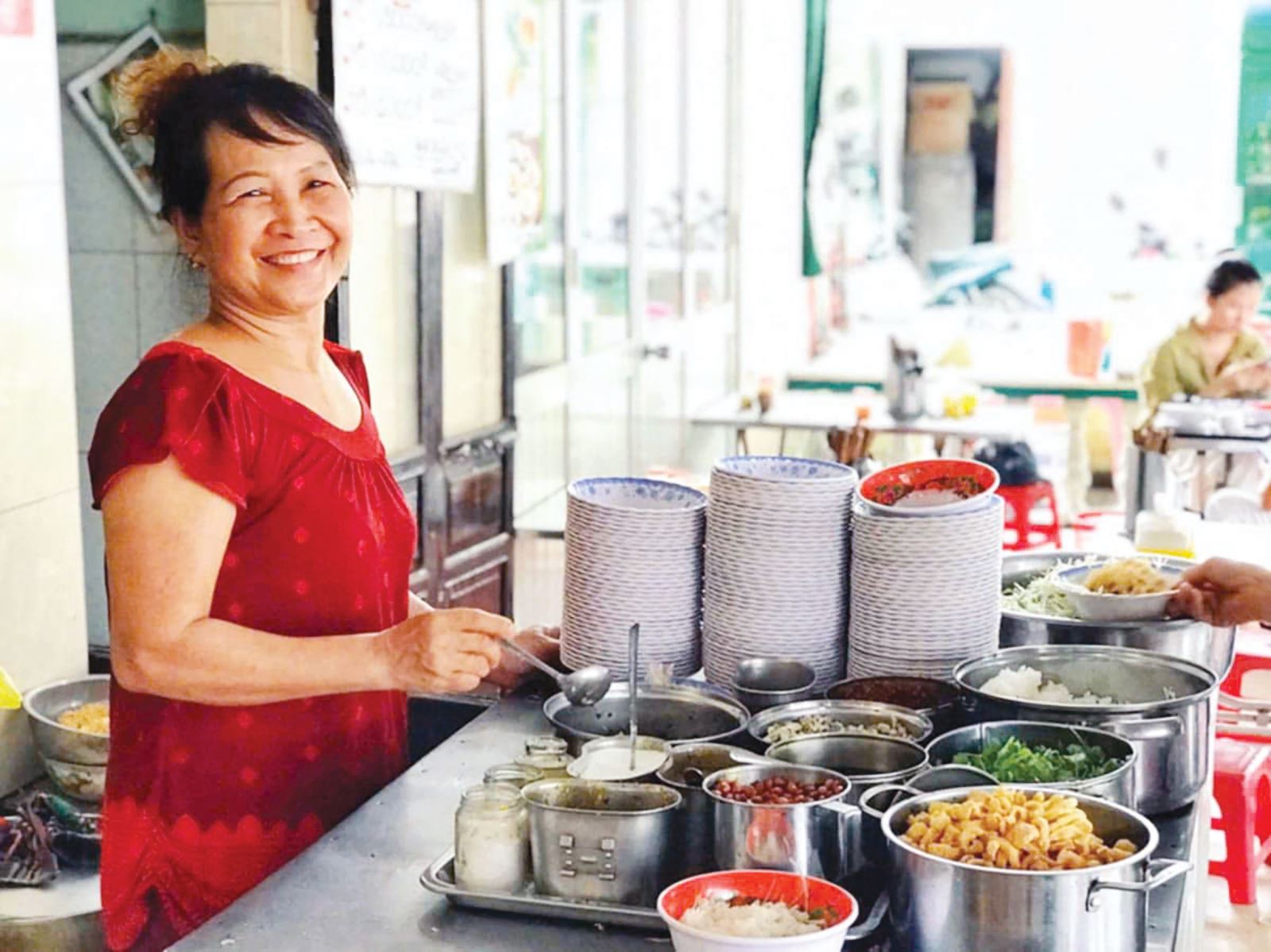 Cơm hến - miếng ngon cố đô
