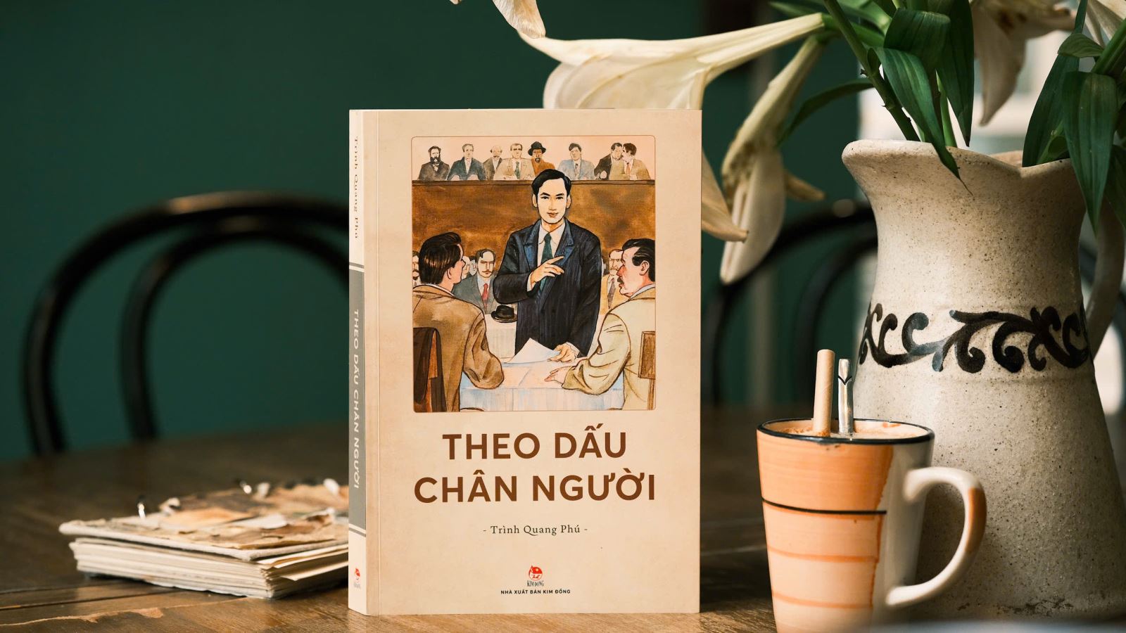 Truyện ký lịch sử “Theo dấu chân Người” – Tái hiện hành trình 30 năm bôn ba tìm đường cứu nước của Bác