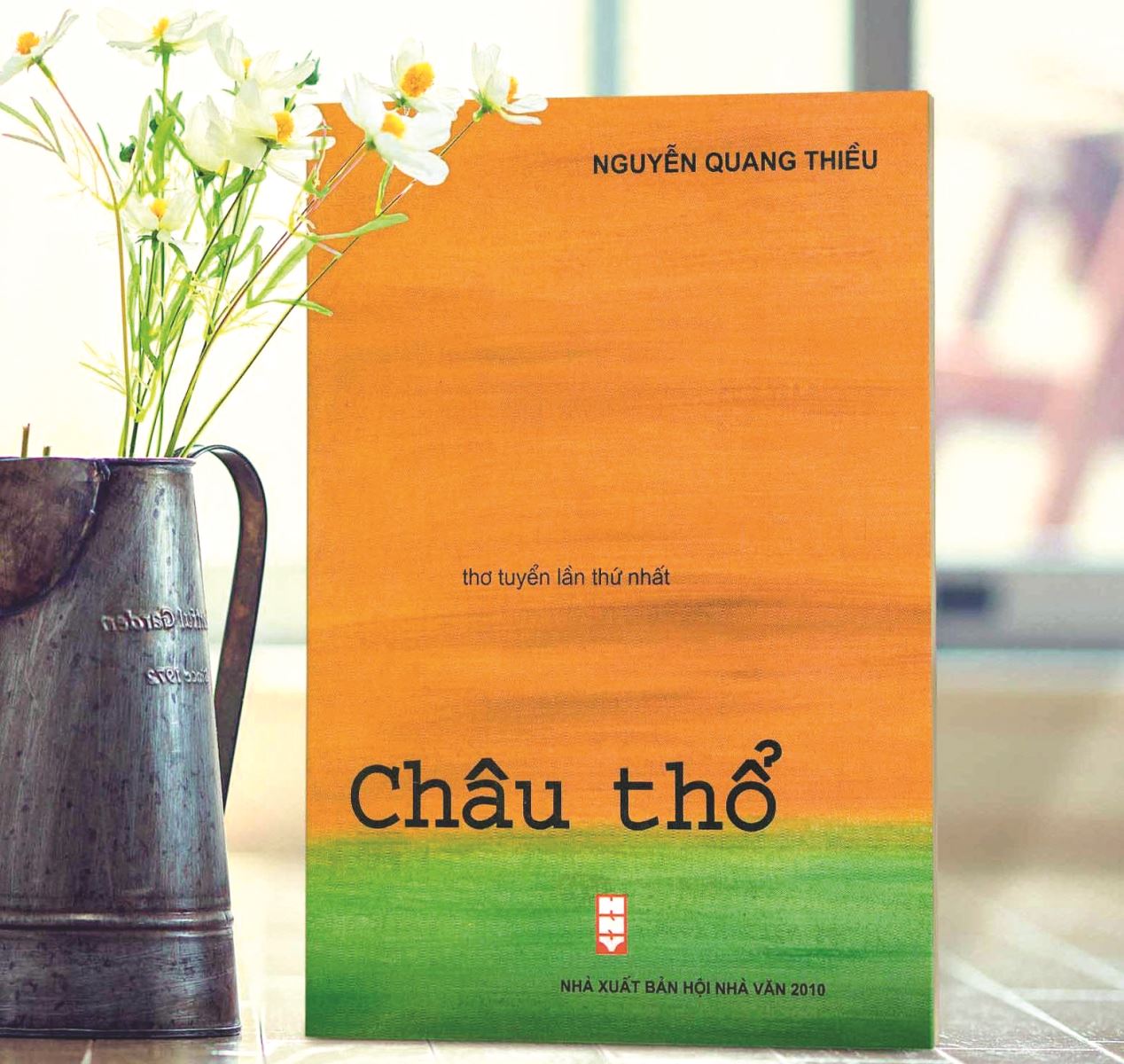 Thế giới thơ Nguyễn Quang Thiều