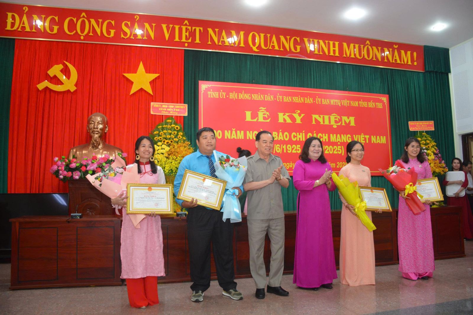 Bến Tre: Tổ chức kỷ niệm 100 năm Ngày báo chí cách mạng Việt Nam