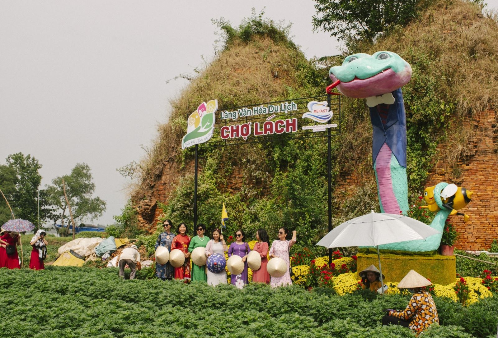 Phát triển sản phẩm du lịch đặc thù tại một số xã của tỉnh Vĩnh Long