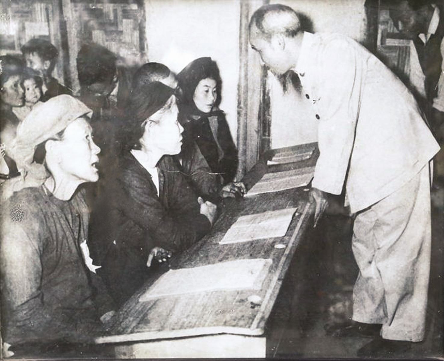 Đón ngày hội mới