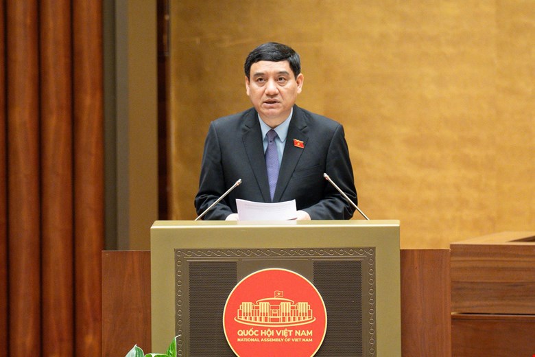 Ủy ban Văn hóa và Xã hội của Quốc hội tán thành  sửa đổi toàn diện Luật Báo chí 