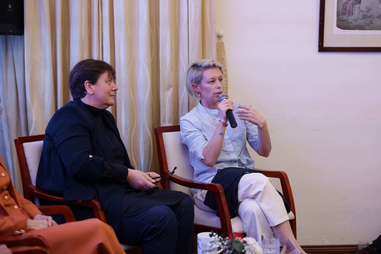 Triển lãm “Little Hanoi, Next Generation”: Kết nối hai nền văn hóa Séc - Việt Nam