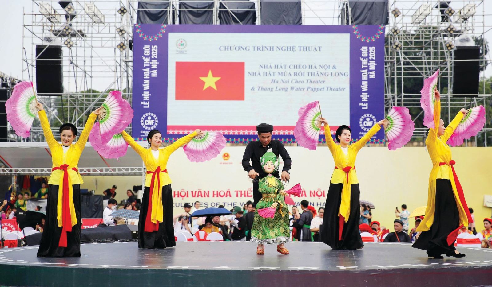 Đóng góp ý kiến vào Dự thảo Văn kiện Đại hội XIV của Đảng: Những điểm mới trong Dự thảo Văn kiện Đại hội XIV của Đảng về phát triển văn hóa